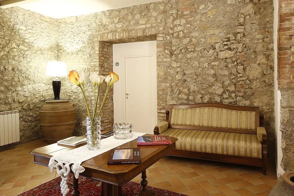 Podere Lornanino Monteriggioni Bed & Breakfast
